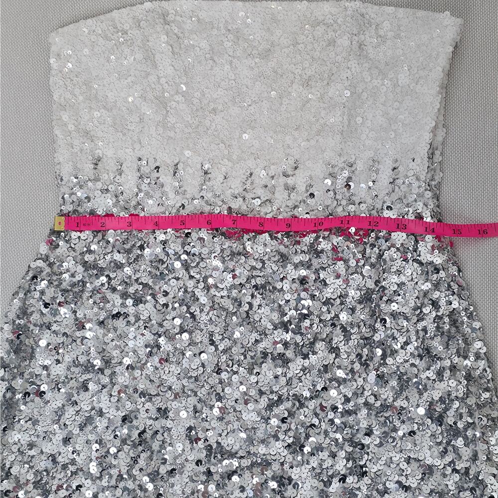 Retrofête White Silver Strapless Sequin Kameron Embellished Mini Dress Medium - Picture 7 of 11